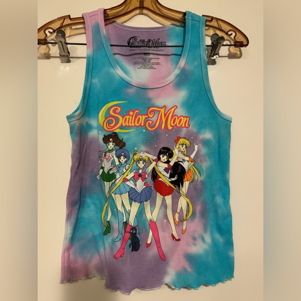 Sailor Moon tank top medium